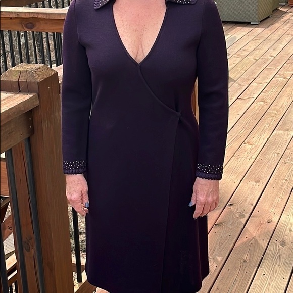 Beautiful vintage ST JOHN purple knee length evening dress - Picture 4 of 4